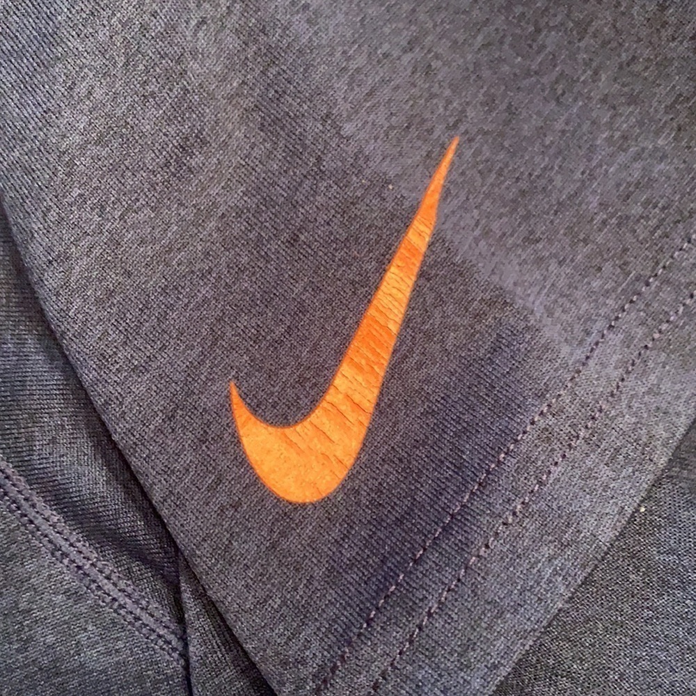 Denver Broncos Distressed Nike Dri Fit Shirt - Picture 4 of 7